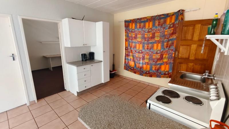 2 Bedroom Property for Sale in Kannoniers Park North West